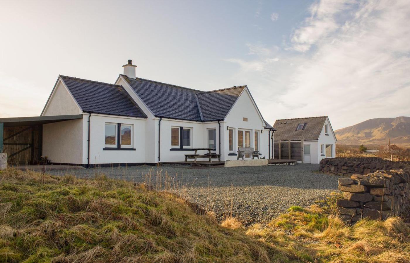 Solas Alainn Chalet Portree Esterno foto